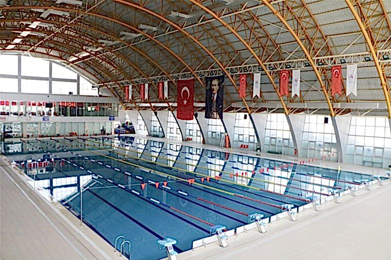 Lənkəran Olimpik Yüzme Havuzu